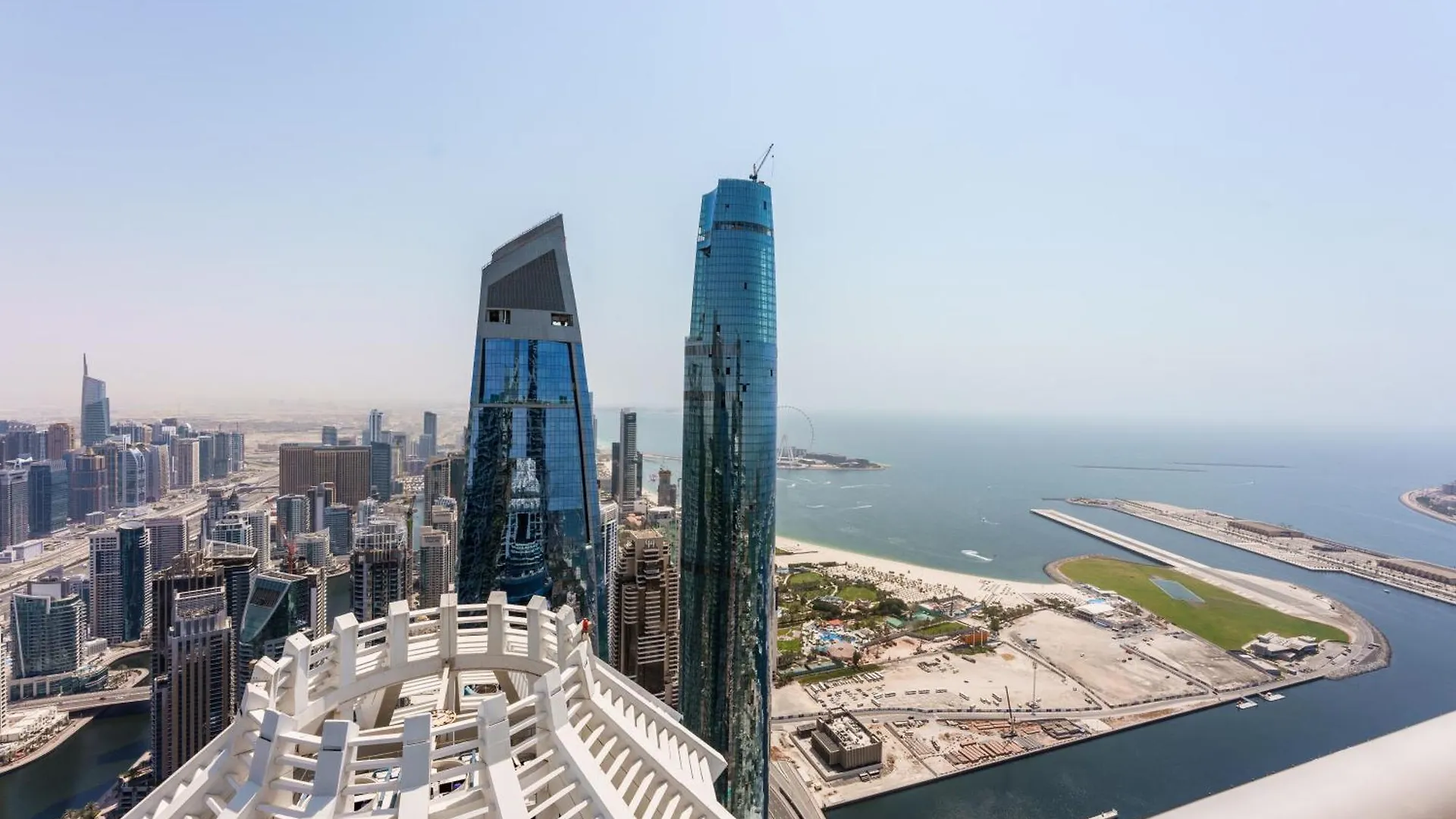 76Th Floor- 2 Bedroom Apartment Princess Tower Palmview Dubai